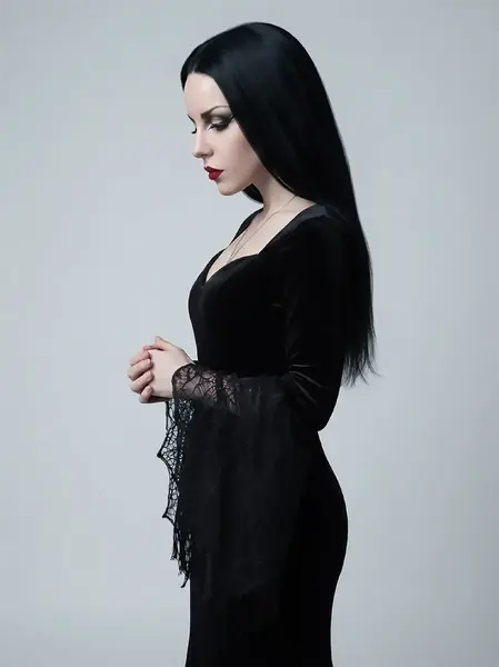 Kainé_Shahdee (83) - Morticia Addams-Cosplay.webp
